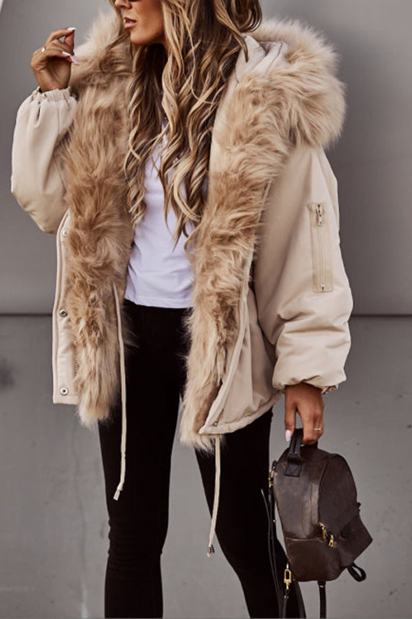 Ladies Short Winter Parka with Faux Fur