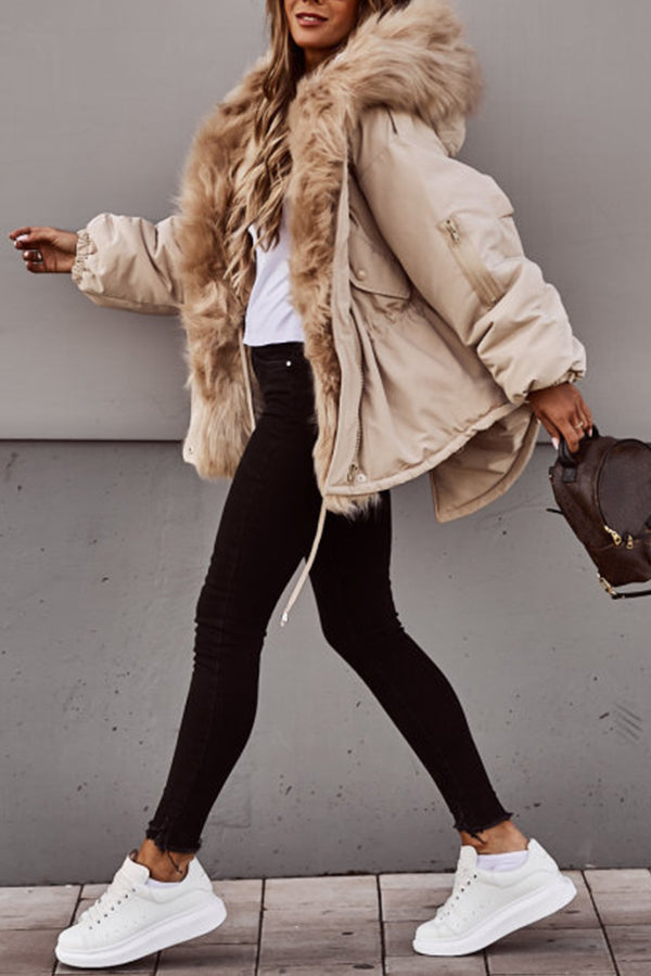Ladies Short Winter Parka with Faux Fur