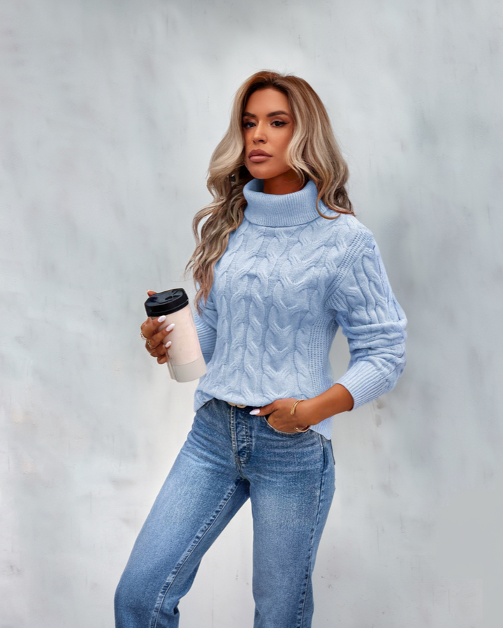 Bella - Warm Sweater with Collar