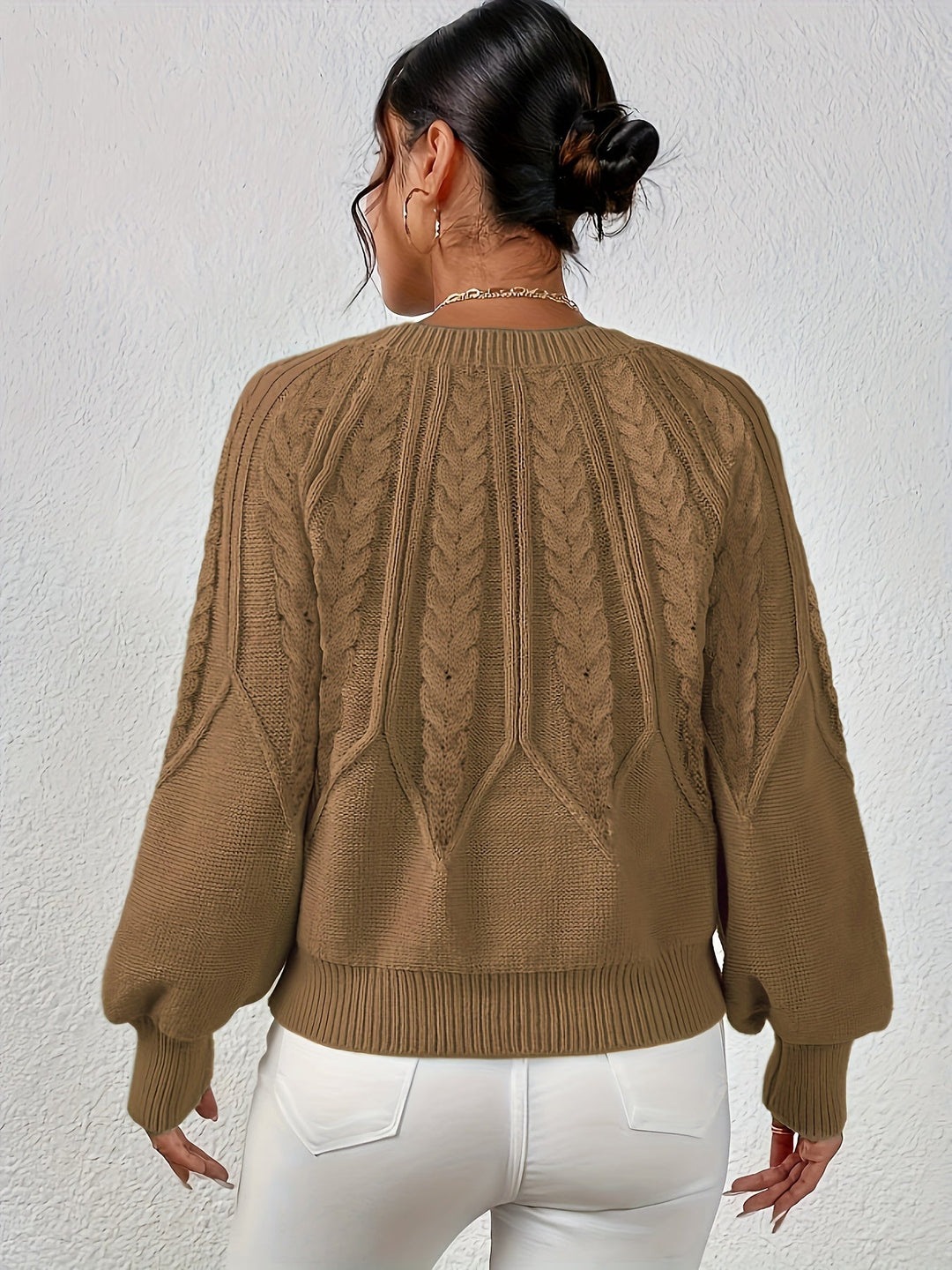Eleanor | Relaxed Cable Knit Sweater