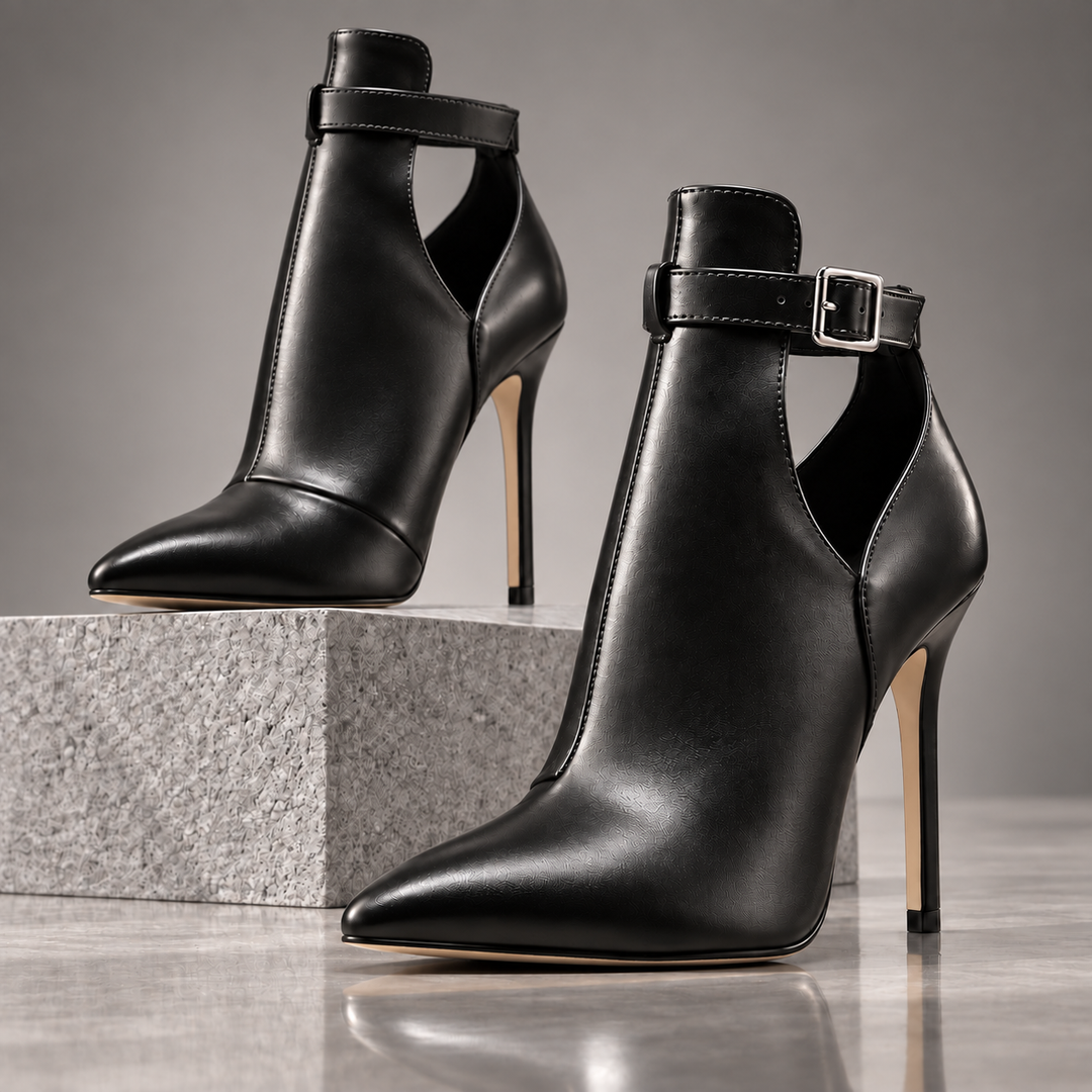 Emilia | Women&