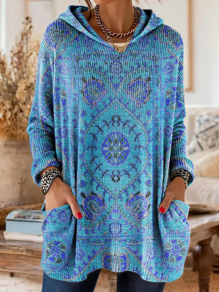 Vintage-inspired hoodie tunic with pockets and ethnic print
