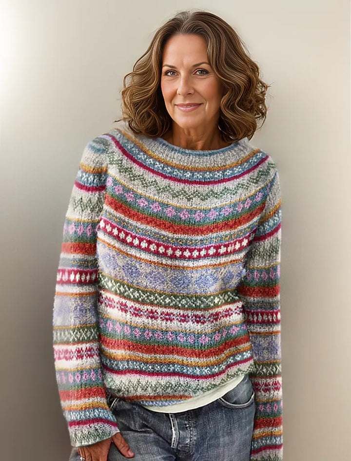 Fraja | Cozy, fashionable sweater in contrasting colors