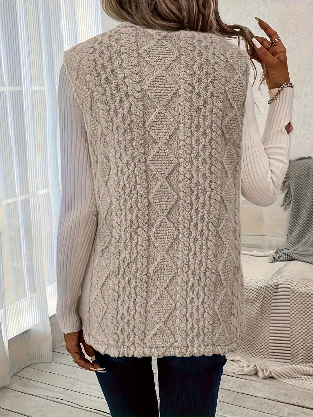 Brenna | Cozy Textureless Sleeveless Vest