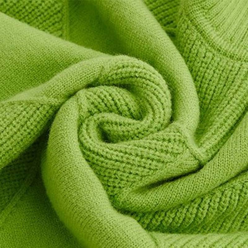 Charlotte – Stylish High-Neck Sweater