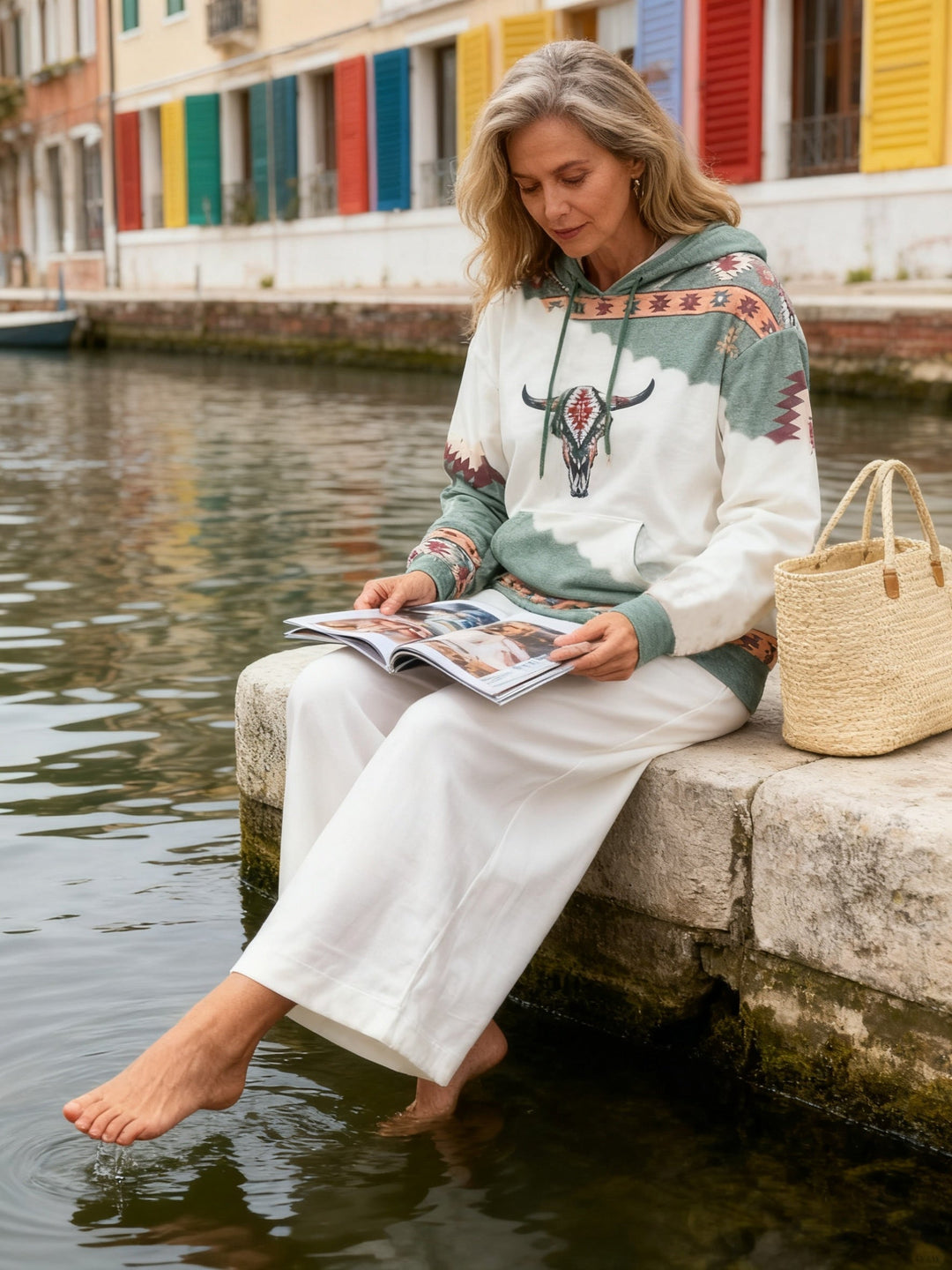 Tamsin | Hoodie with Western Inspiration