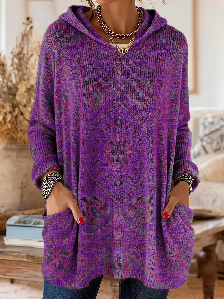 Vintage-inspired hoodie tunic with pockets and ethnic print