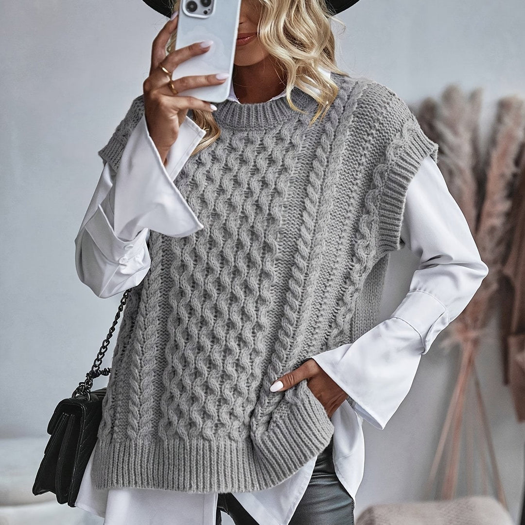 Bridget | Cozy Cable Knit Sweater Vest