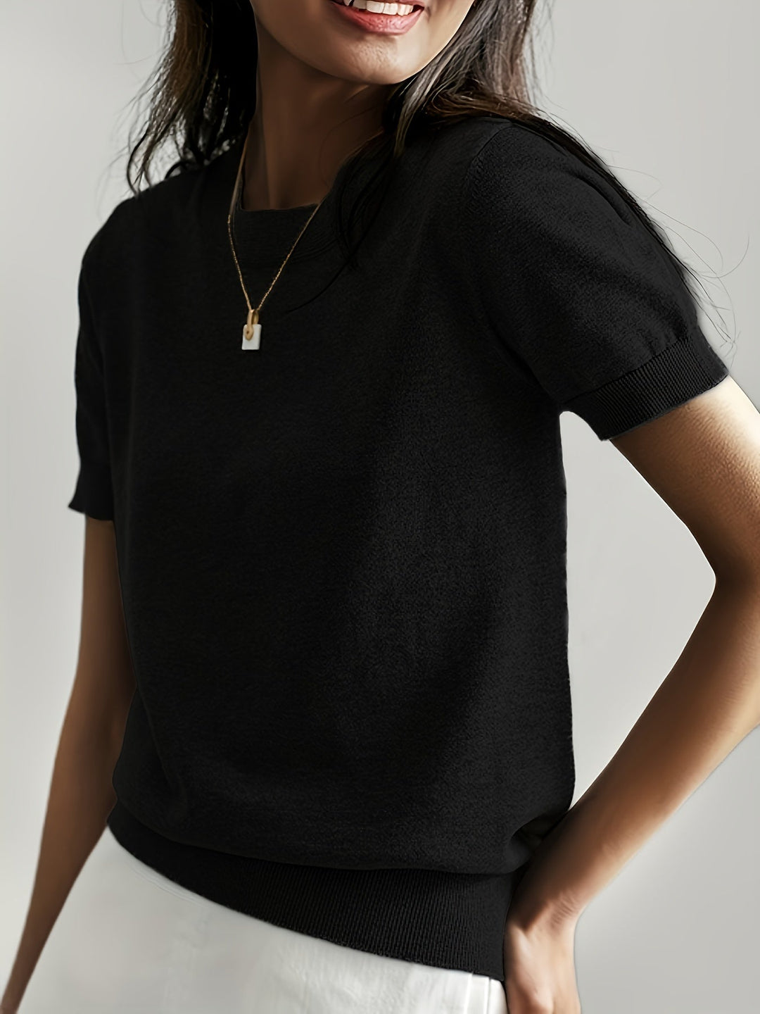 Harriet | Fine Knit Short Sleeve Sweater