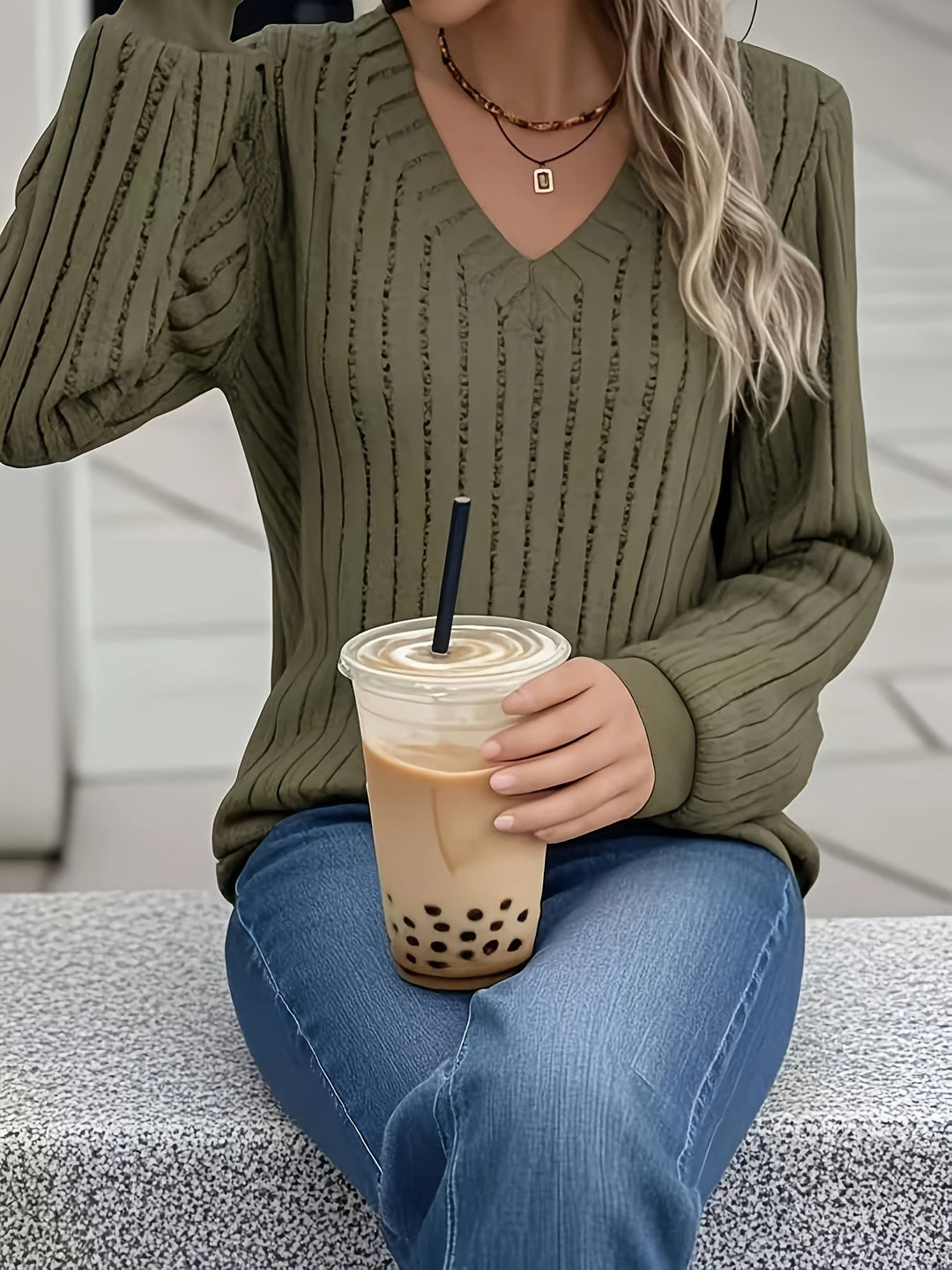 Joan - Stylish Rib V-Neck Sweatshirt