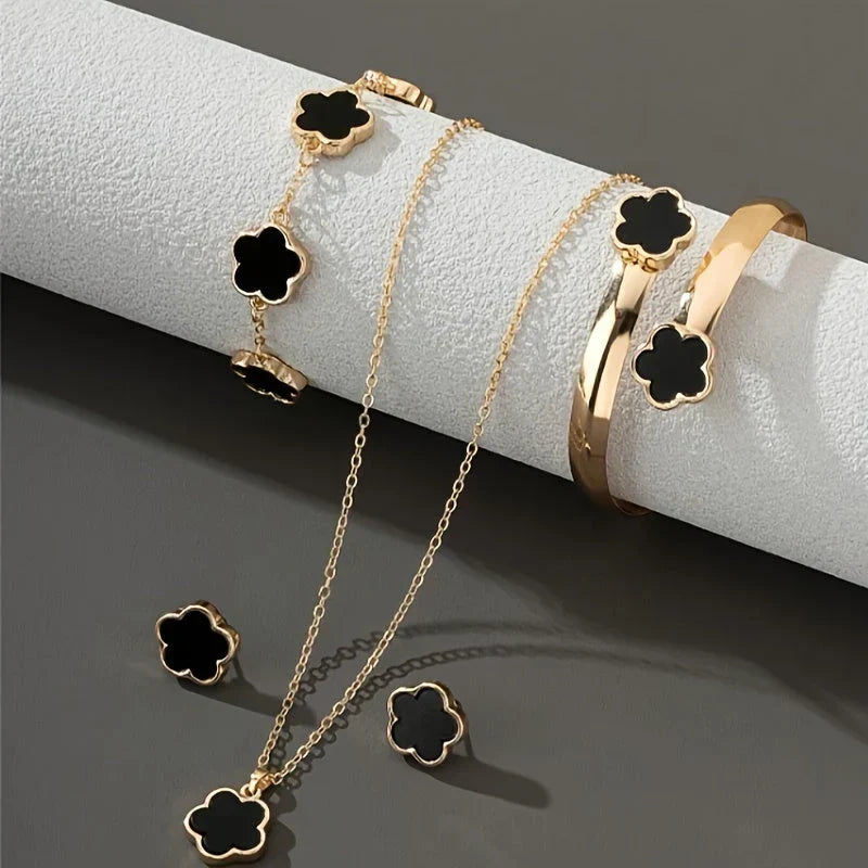 Happy Clover Jewelry 4-Piece Set