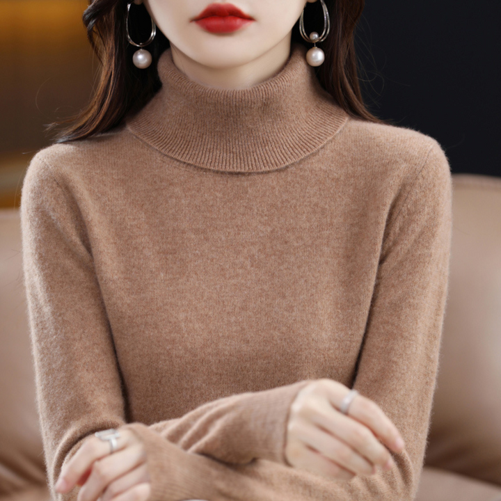 Emmie | Turtleneck Sustainable Silent Sweater