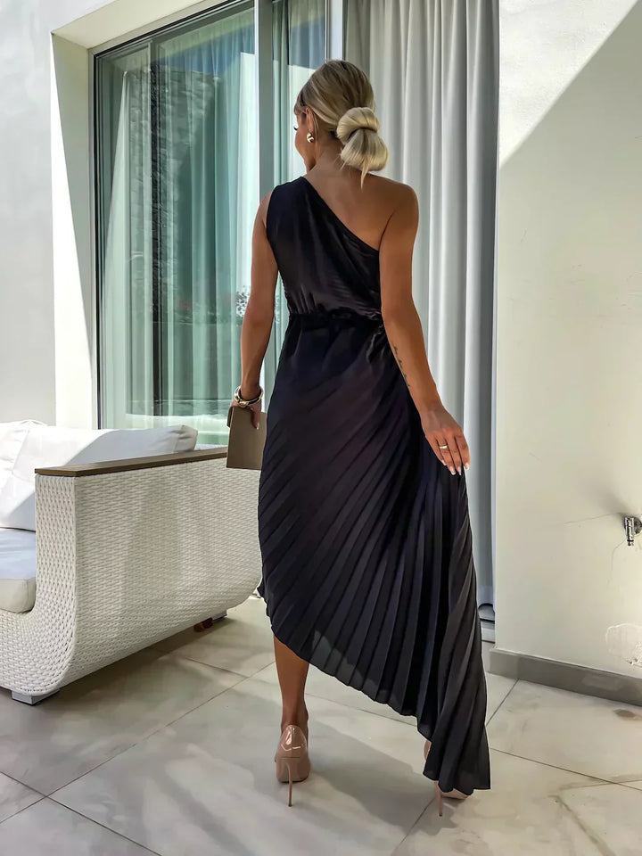 Captivating Floral Wedding Dress for Women – Soft Chiffon Flowing Silhouette Dress