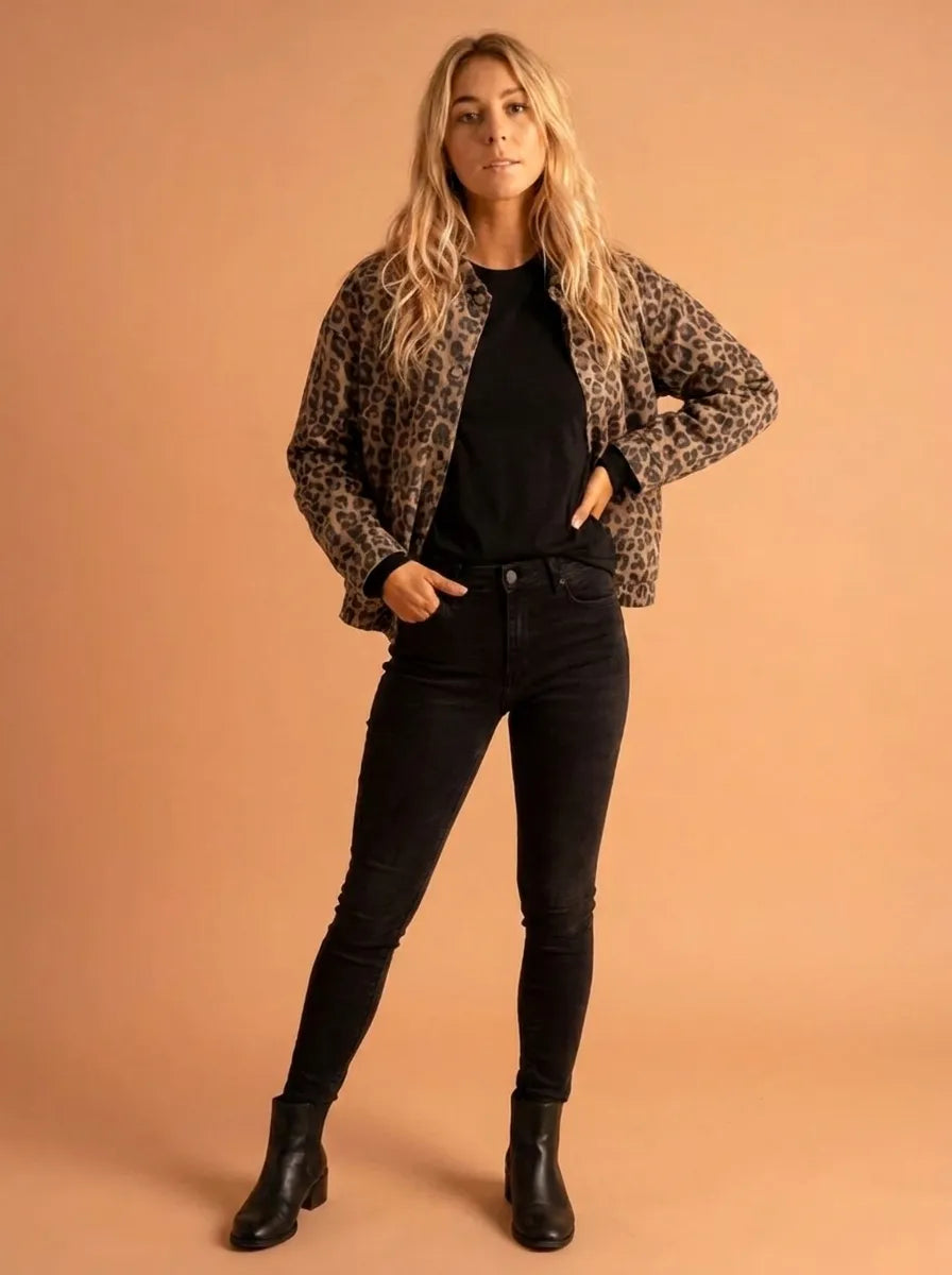 Katarzyna | Timeless Lion Pattern Jacket