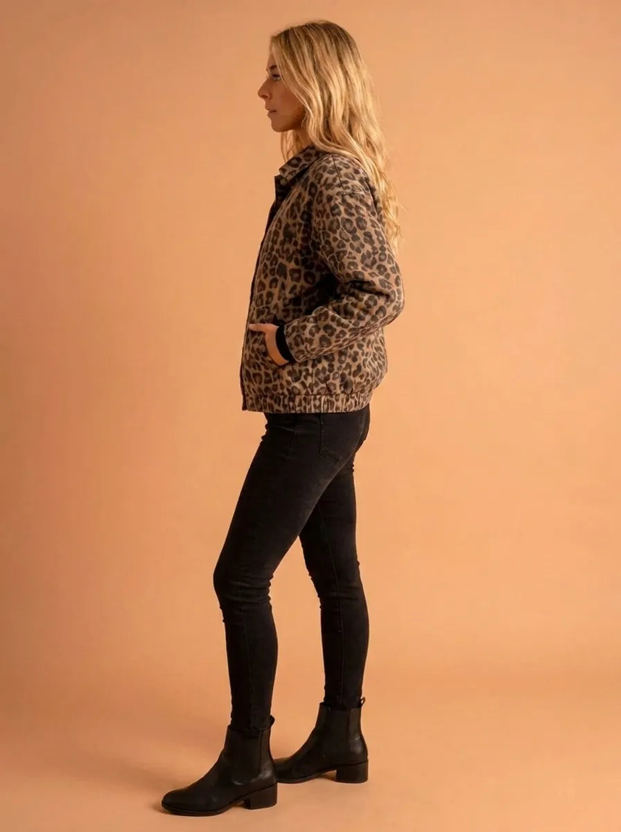 Katarzyna | Timeless Lion Pattern Jacket