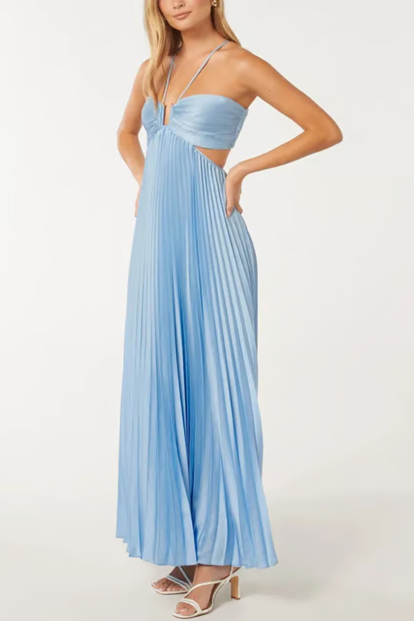 Magnificent Halterneck Neckline Chiffon Flowing Silhouette For Wedding Guests Dress