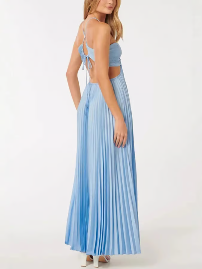 Magnificent Halterneck Neckline Chiffon Flowing Silhouette For Wedding Guests Dress