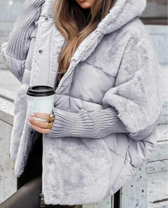 Lucia - Stylish Hooded Down Jacket