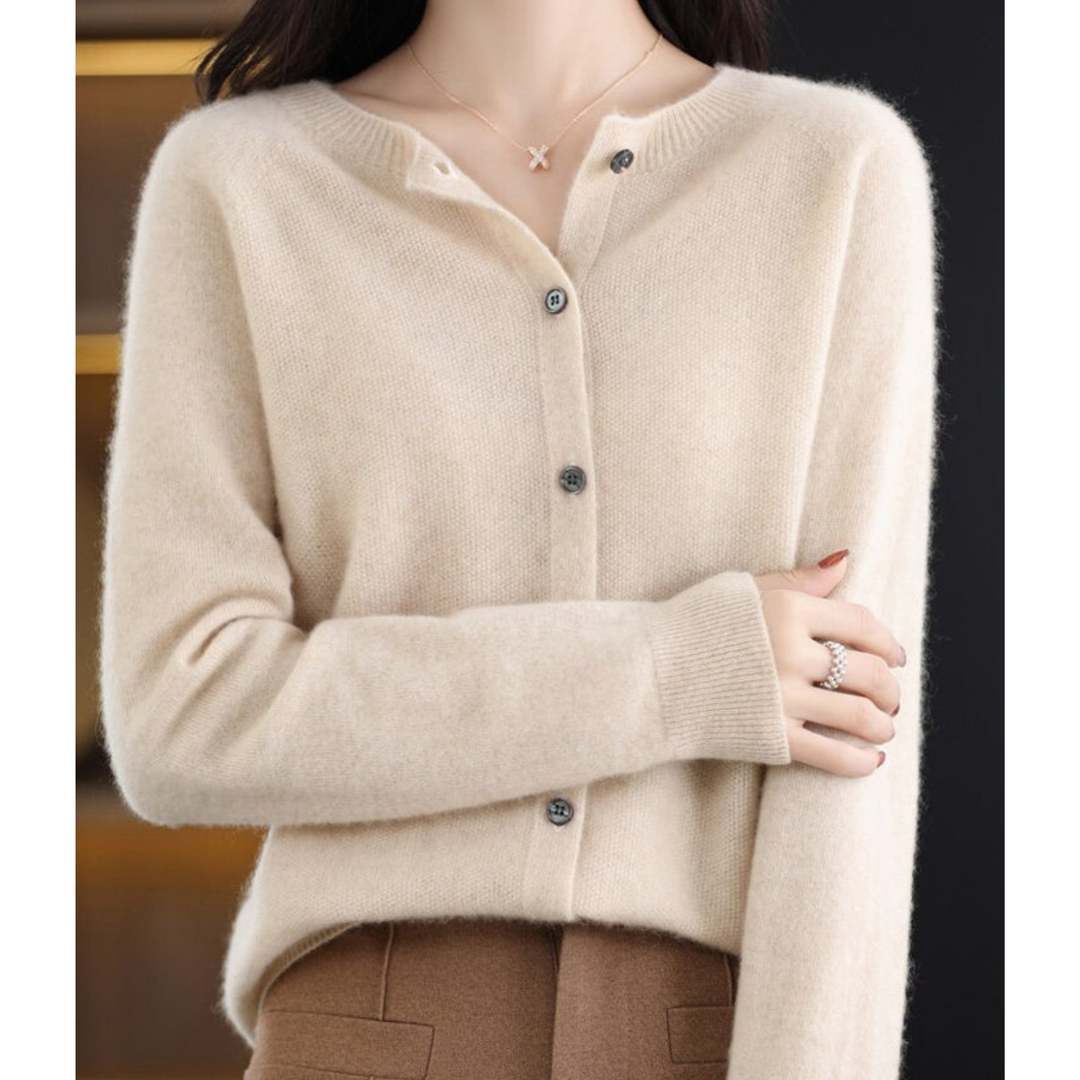 Knitted Cardigan with Round Neck and Button Front