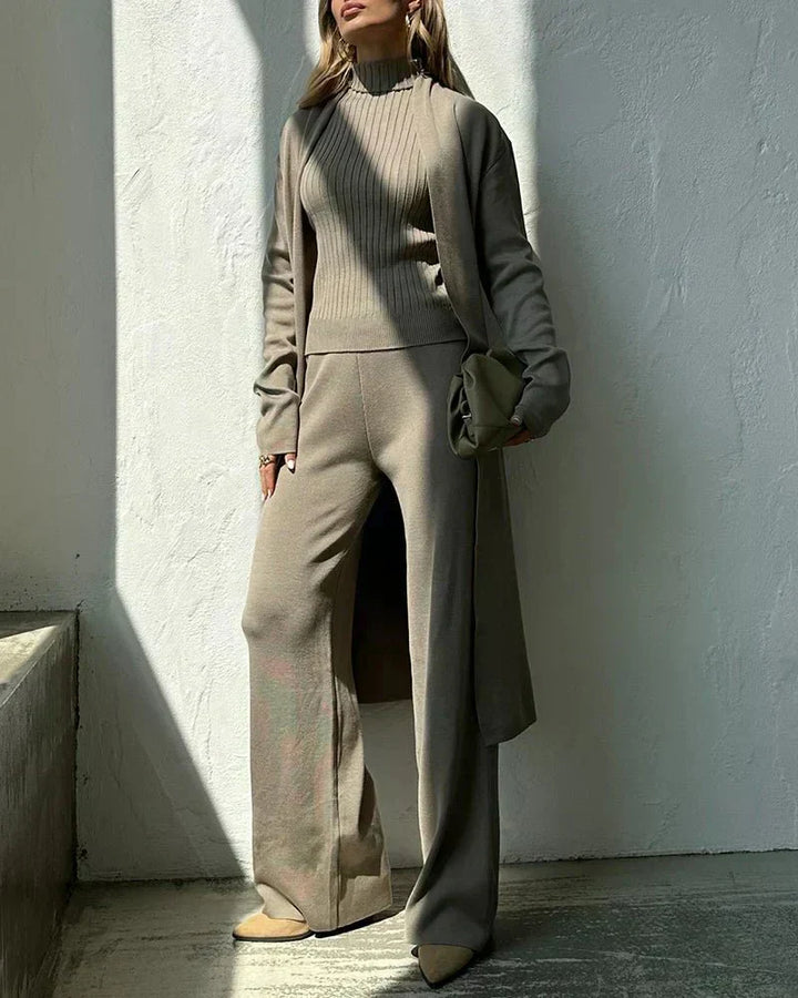 Violet | Three-Piece Set with Versatile Style and Coordinated Design