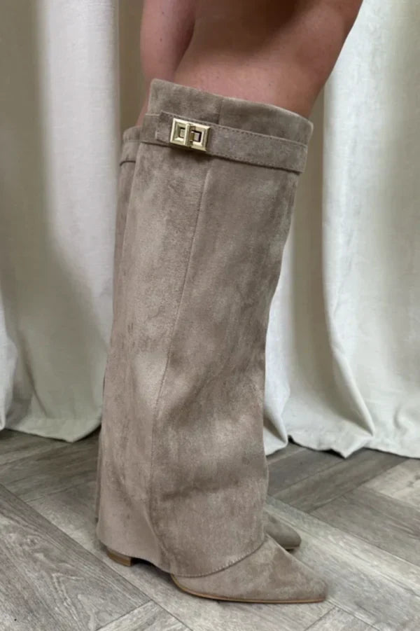 Women’s Knee-High Boots with Pointed Toe