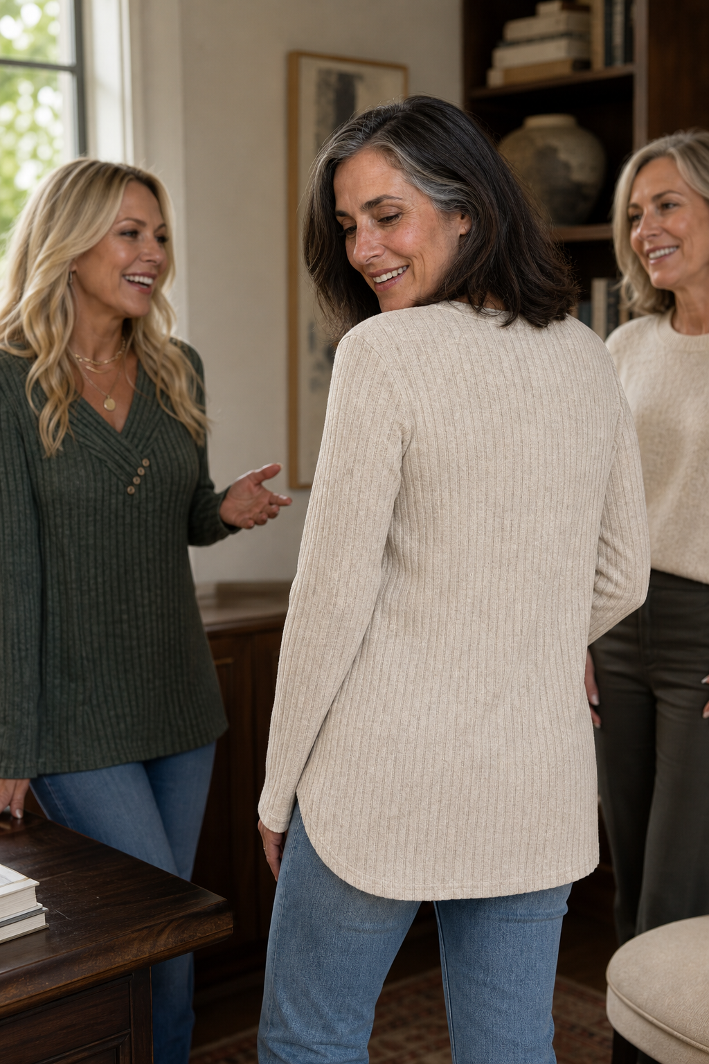 Marlowe & Rib – Ribbed V-Neck Sweater with Buttons