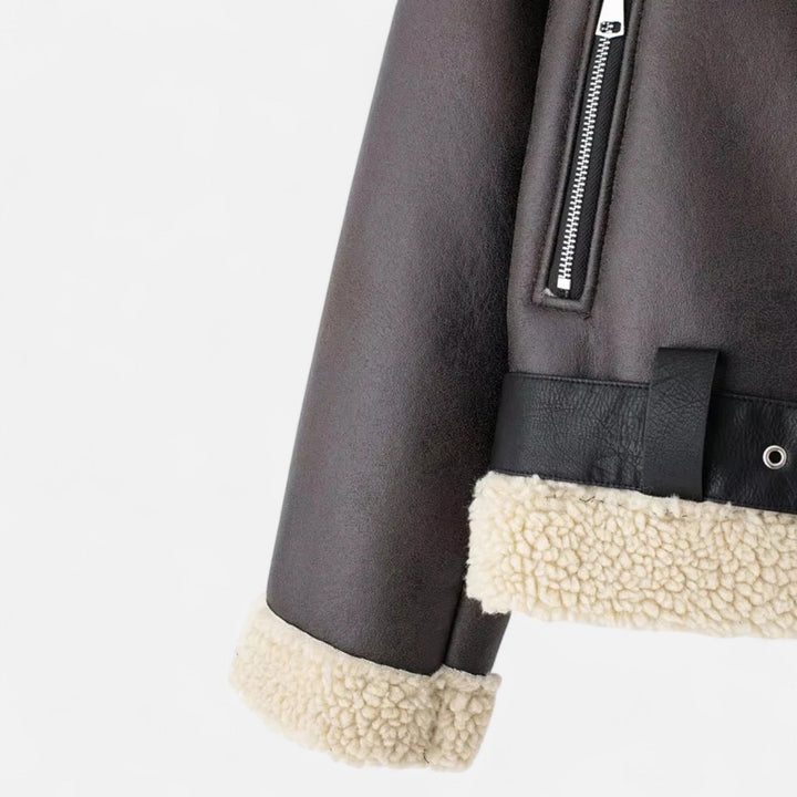Lilla | Structured Belt Made of Decomposed Leather