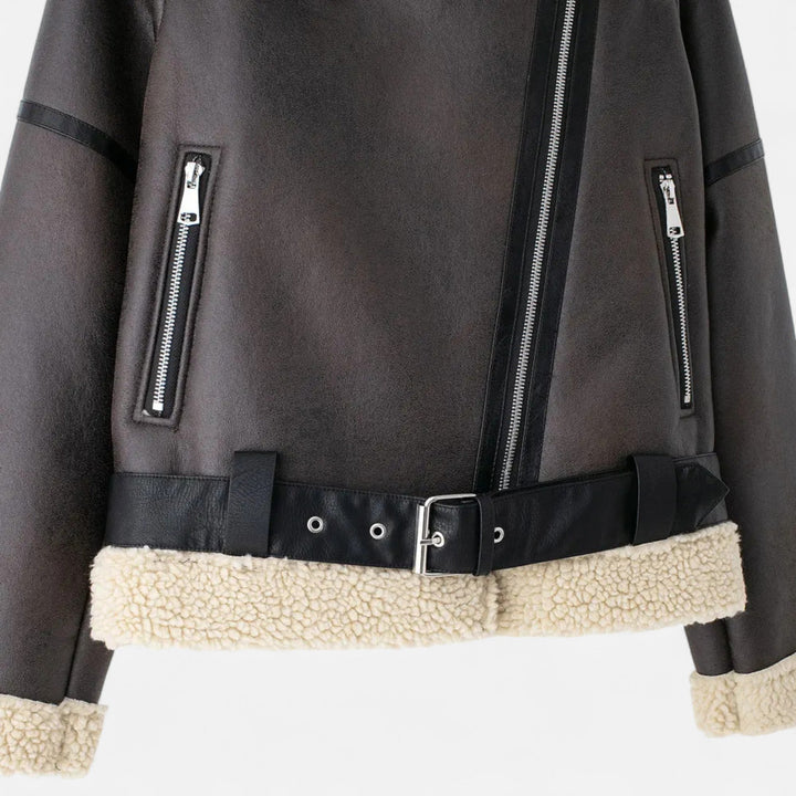 Lilla | Structured Belt Made of Decomposed Leather