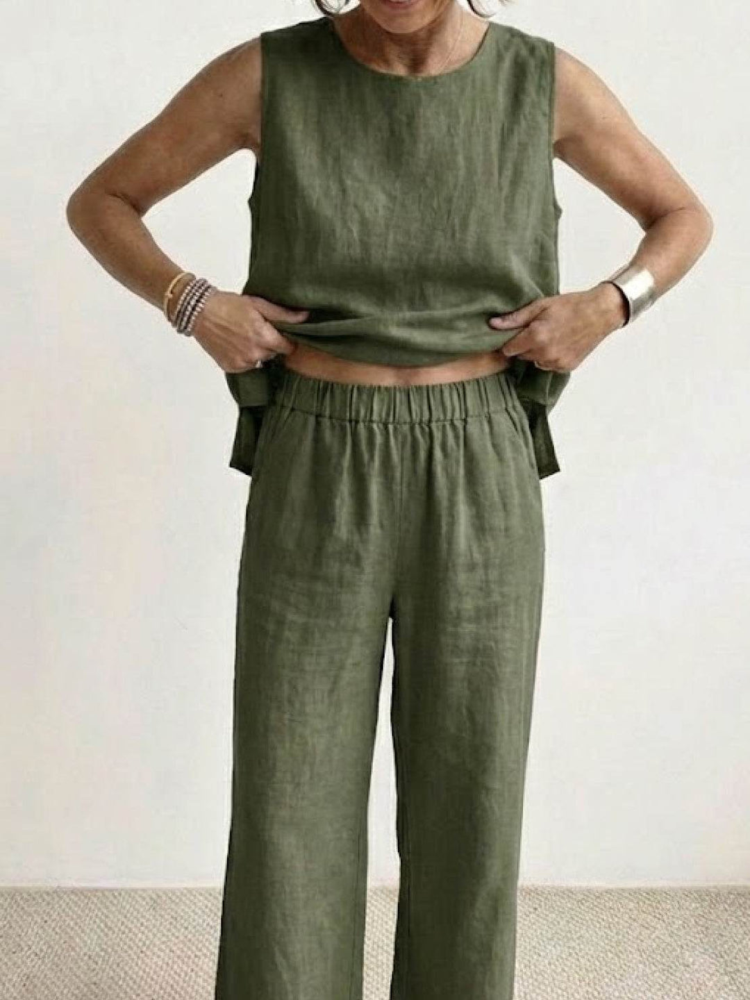 Alina | Sleeveless Tank Top with Matching Wide-Leg Trousers