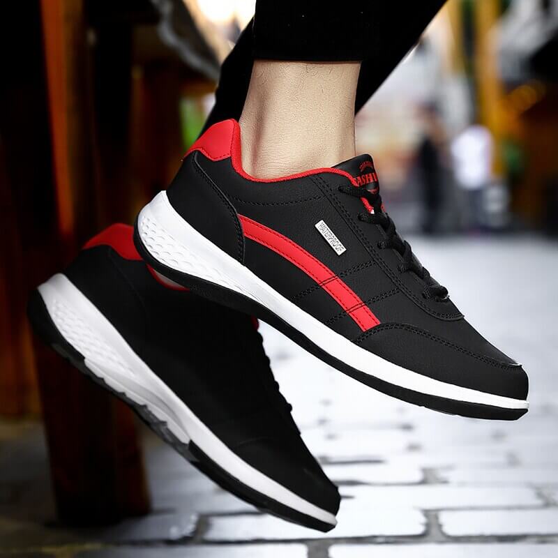 Men's Athletic Shoes