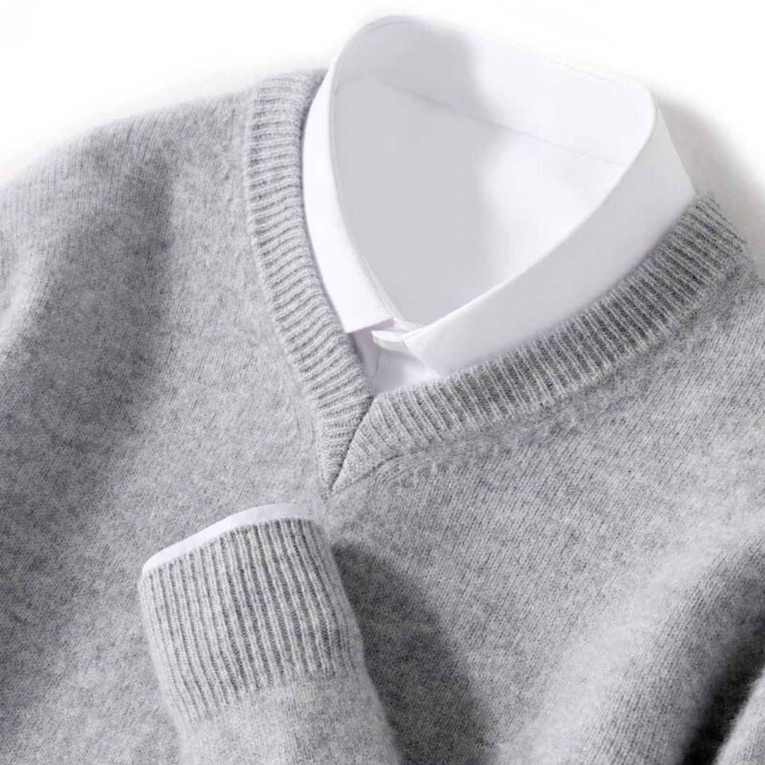 Men's V-Neck Sweater Made of Merino Wool