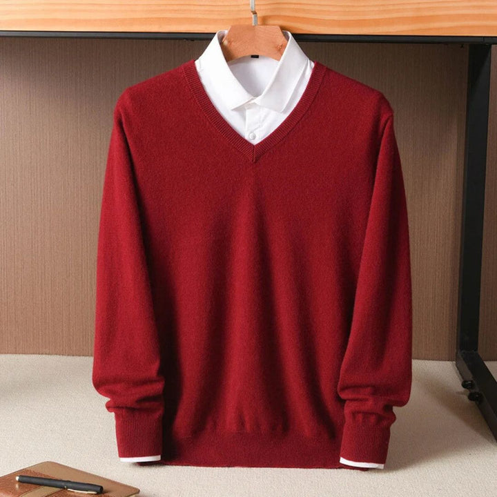 Men's V-Neck Sweater Made of Merino Wool