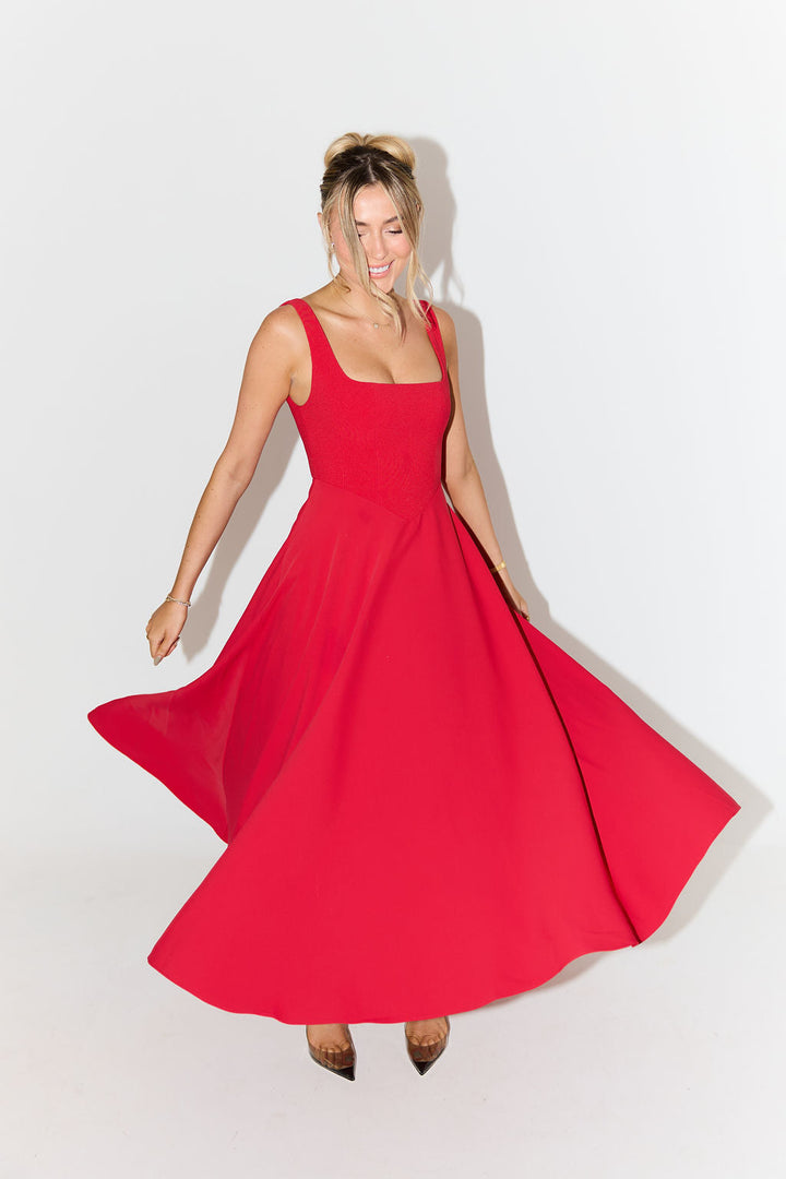 Timeless Square-Neck Georgette With Ultra-Flowy Silhouette And Comfort Midi Dress