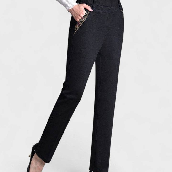 Juniper | Stretch Jeans with Side Pockets and Elastic Waistband