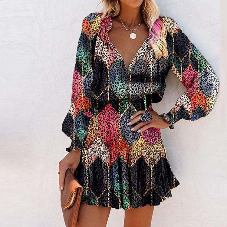 Effortlessly Chic V-Neck Floral Print Smocked Waist Tiered Ruffle Hem Accent Dress
