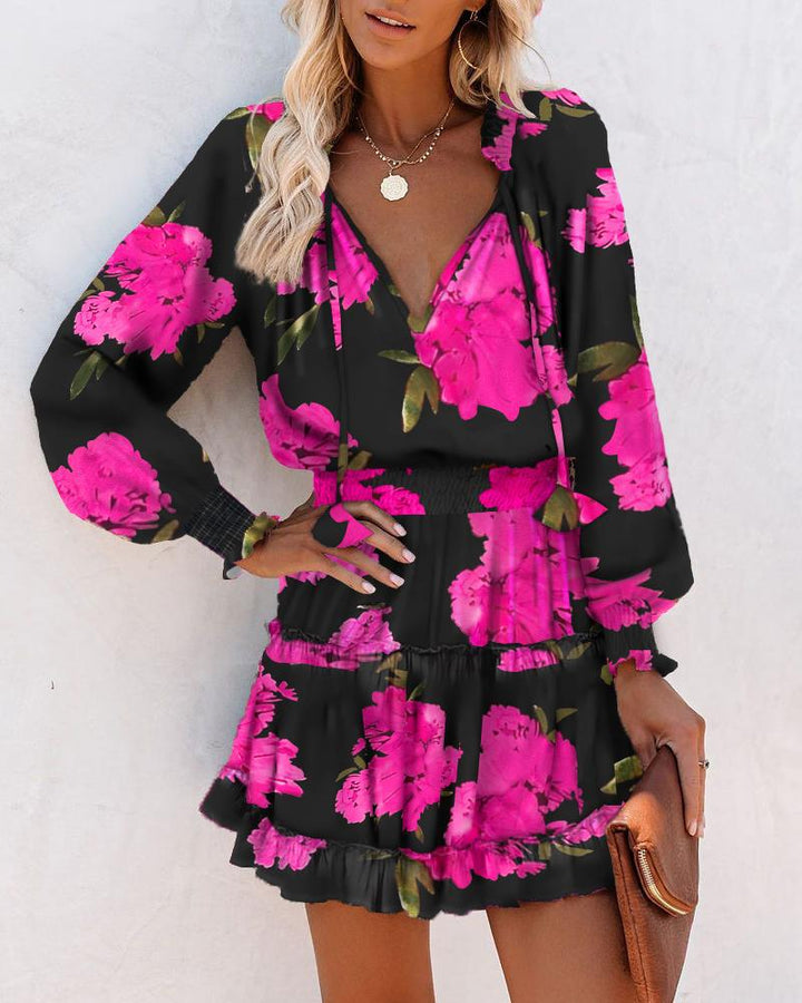 Effortlessly Chic V-Neck Floral Print Smocked Waist Tiered Ruffle Hem Accent Dress