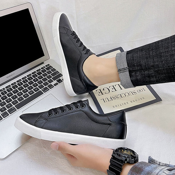 Men's Slip-On Leather Sneakers