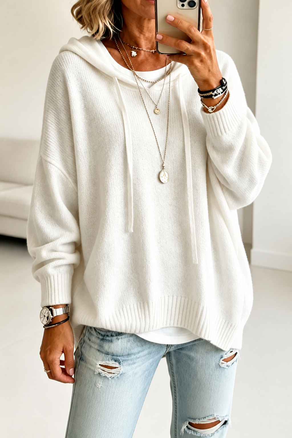 Wearbella – Oversized Hoodie with Drawstrings