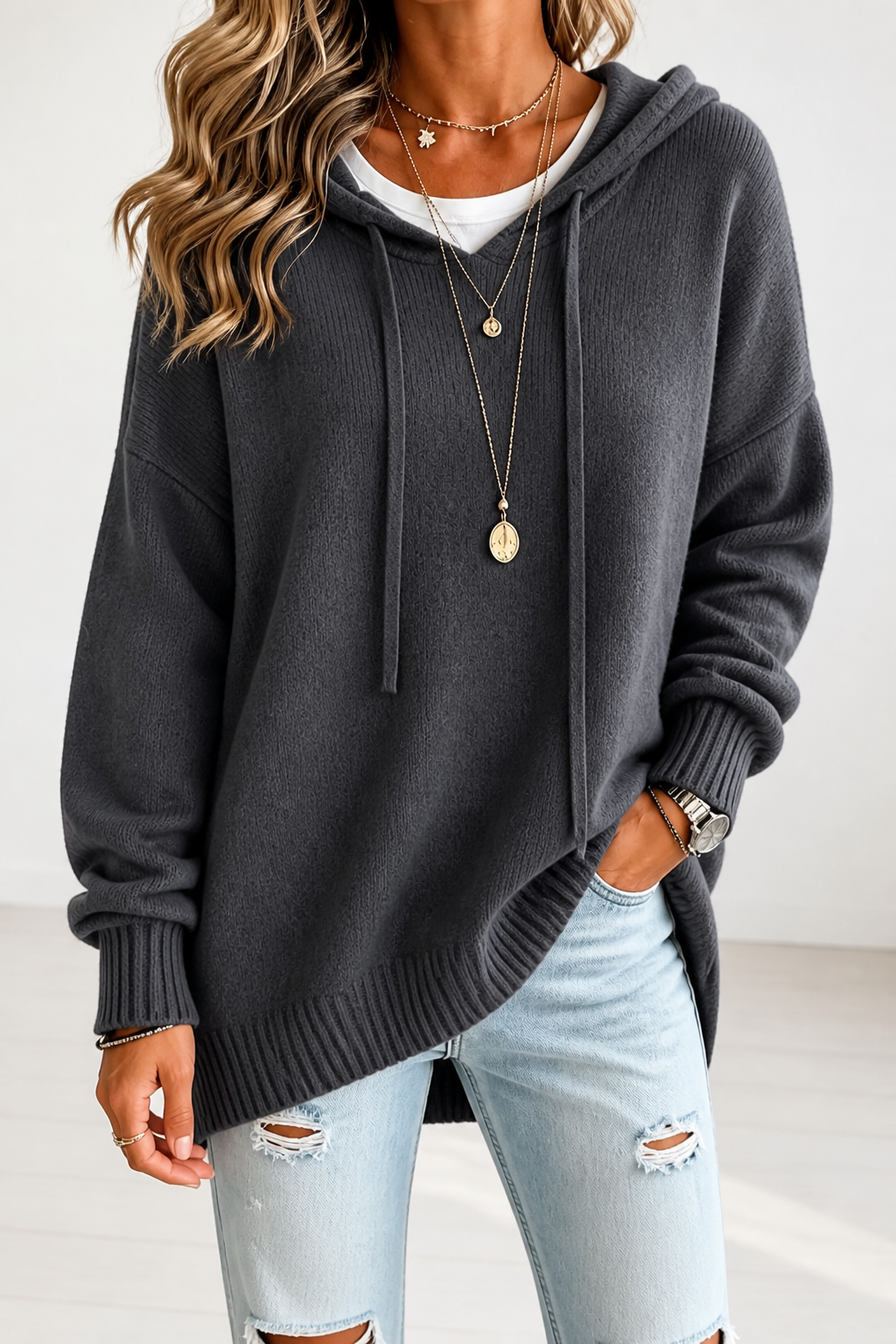 Wearbella – Oversized Hoodie with Drawstrings