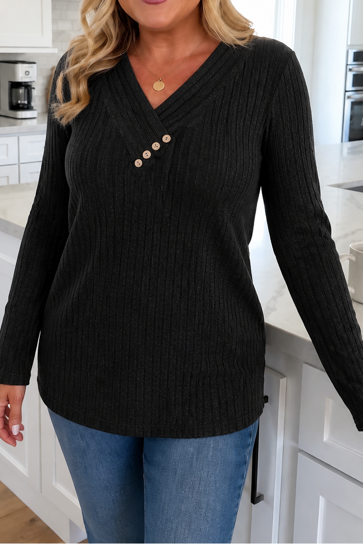 Marlowe & Rib – Ribbed V-Neck Sweater with Buttons