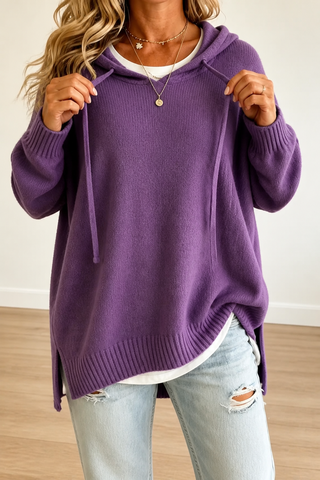 Wearbella – Oversized Hoodie with Drawstrings