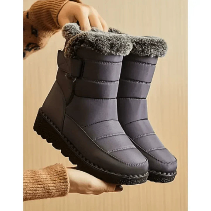 Women’s Winter Snow Boots with Faux Fur Lining
