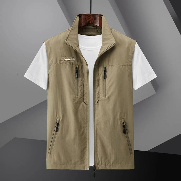 Men's Lightweight Multi-Pocket Outdoor Vest