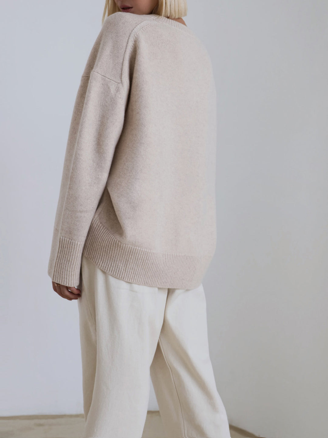 Women's Knitted Pullover Sweater with Round Neck and Rib Trim