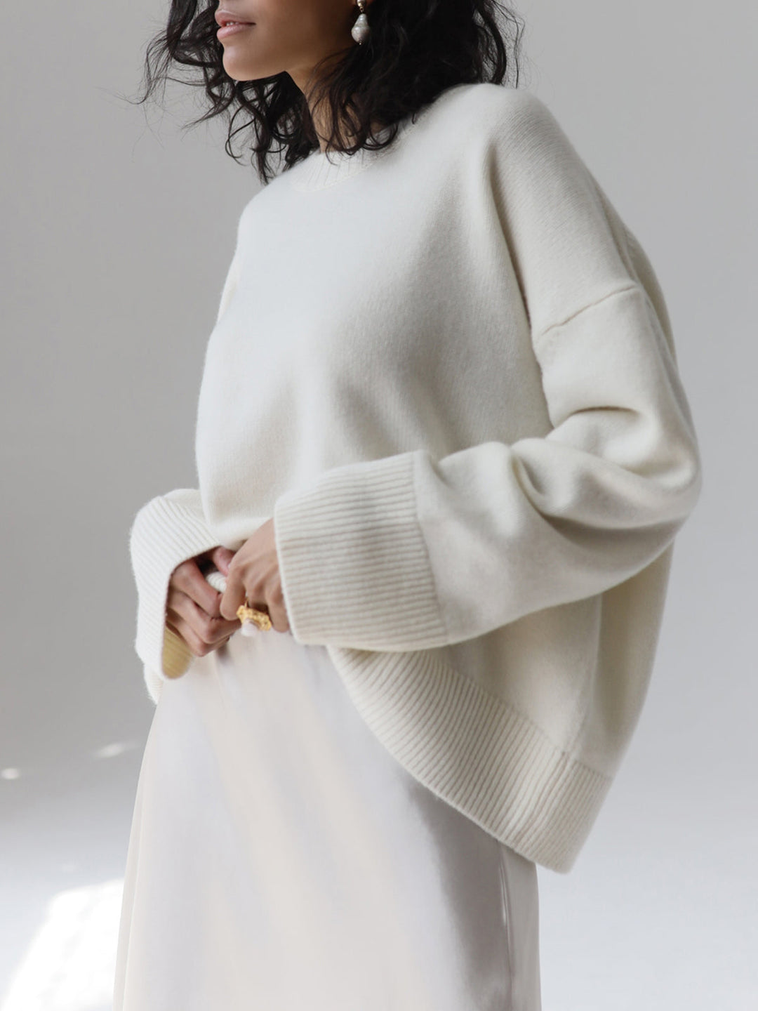 Women's Knitted Pullover Sweater with Round Neck and Rib Trim
