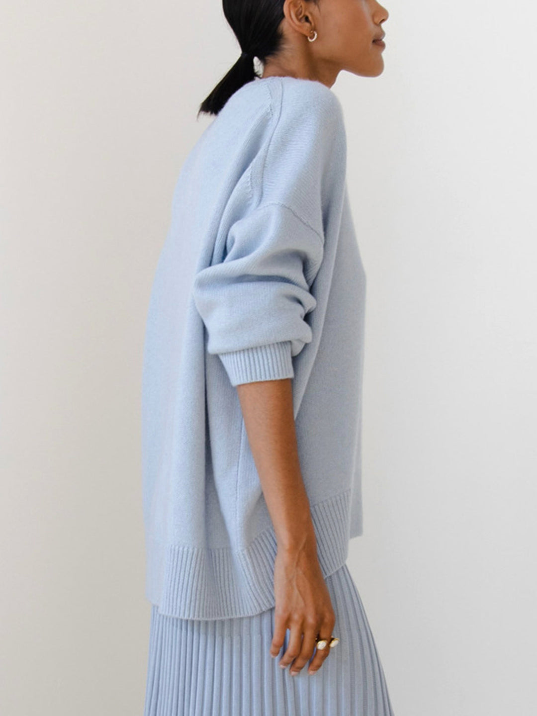 Women's Knitted Pullover Sweater with Round Neck and Rib Trim