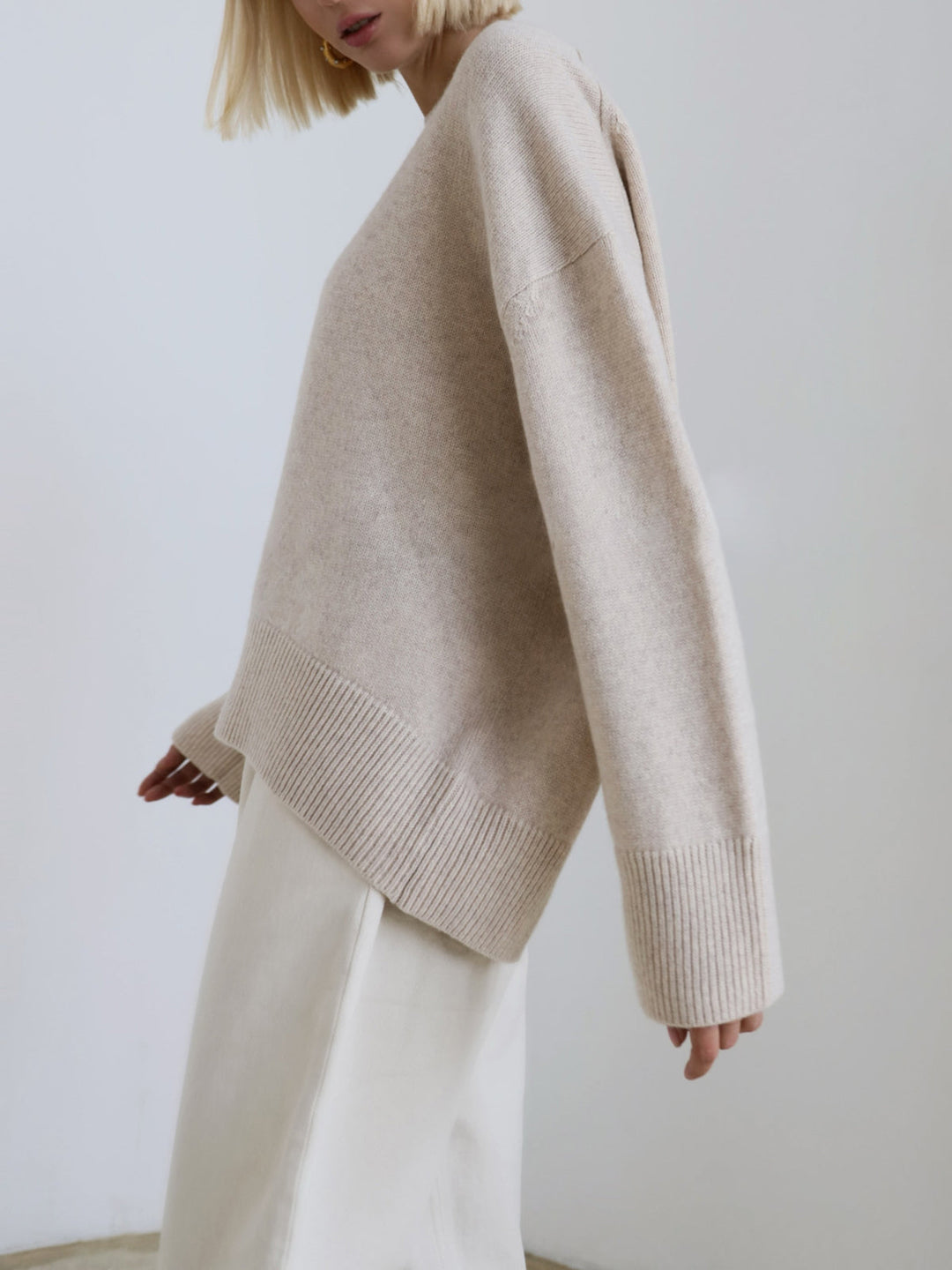 Women's Knitted Pullover Sweater with Round Neck and Rib Trim